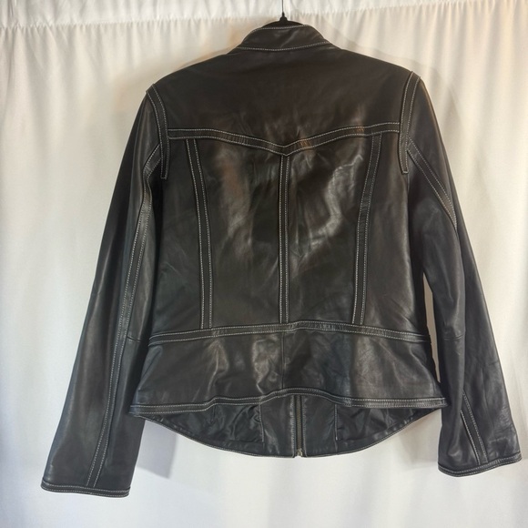 Bernardo Black Genuine Leather Zip up V front Biker Jacket Women's Size:L - Picture 13 of 16